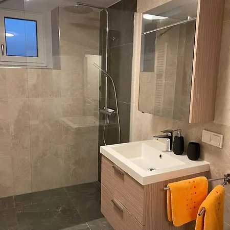 First Mountain - Wenns